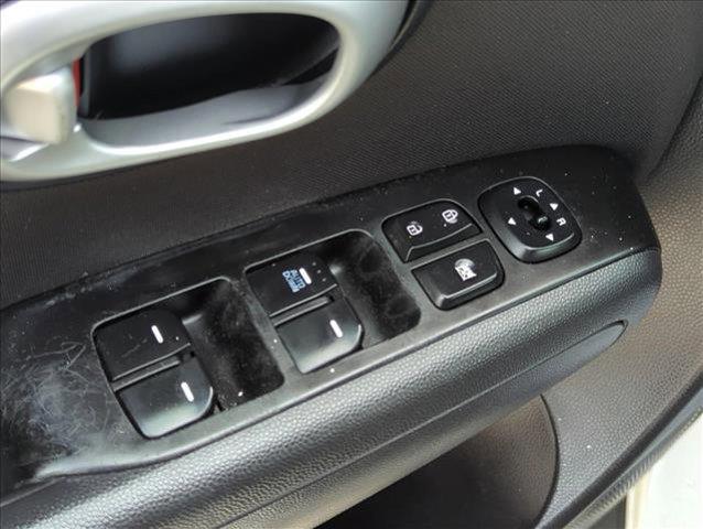 used 2015 Kia Soul car, priced at $7,995