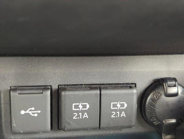 used 2020 Toyota Highlander car, priced at $28,495