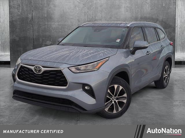 used 2020 Toyota Highlander car, priced at $28,495