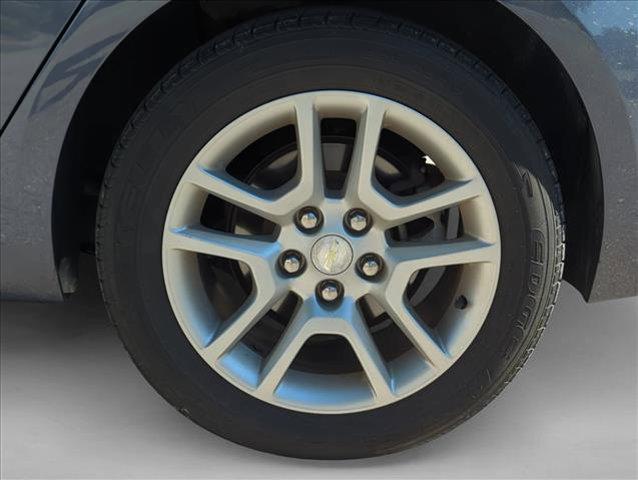 used 2015 Chevrolet Malibu car, priced at $7,498