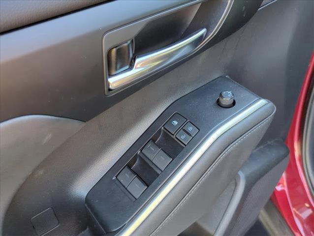 used 2021 Toyota Highlander car, priced at $32,295