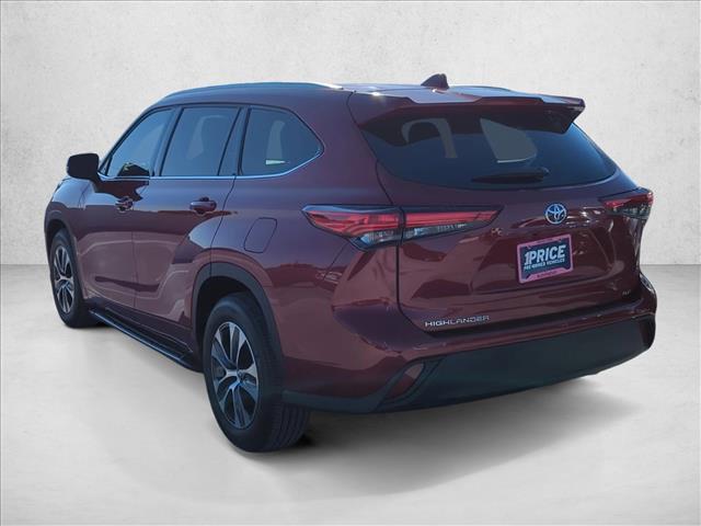 used 2021 Toyota Highlander car, priced at $32,295