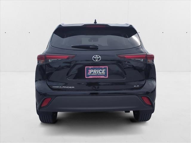 used 2024 Toyota Highlander car, priced at $38,998