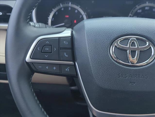 used 2024 Toyota Highlander car, priced at $38,998