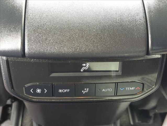 used 2023 Toyota Highlander Hybrid car, priced at $36,177