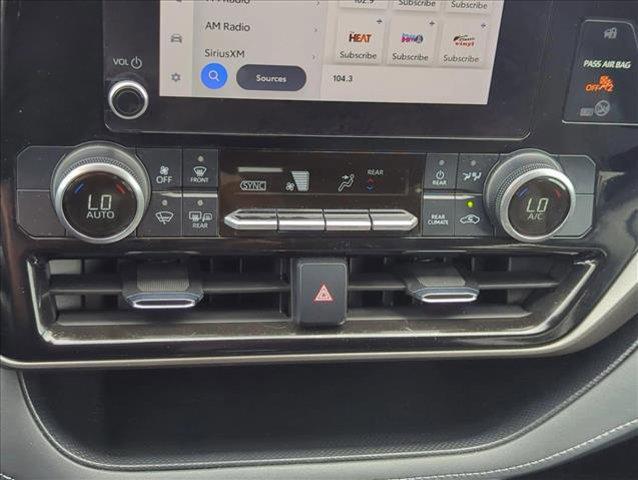 used 2023 Toyota Highlander Hybrid car, priced at $36,177