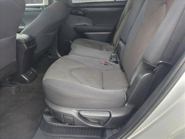 used 2023 Toyota Highlander Hybrid car, priced at $36,177