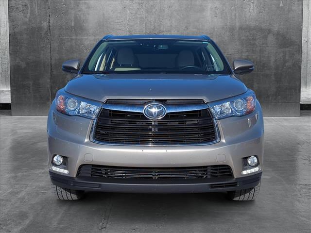 used 2016 Toyota Highlander car, priced at $22,880