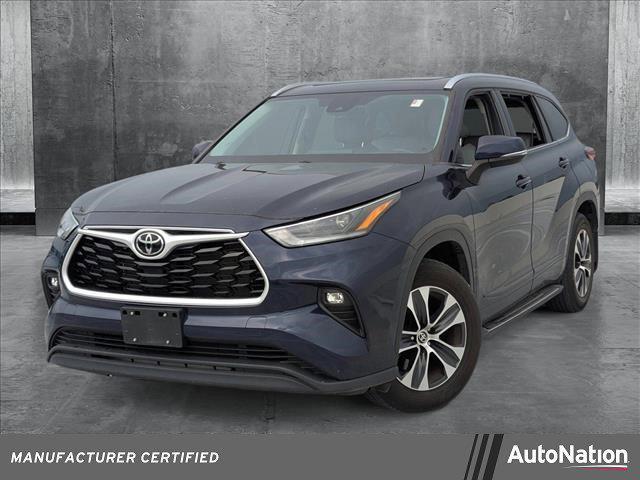 used 2021 Toyota Highlander car, priced at $36,660