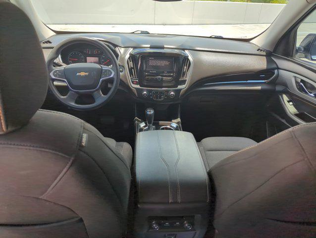 used 2020 Chevrolet Traverse car, priced at $17,700