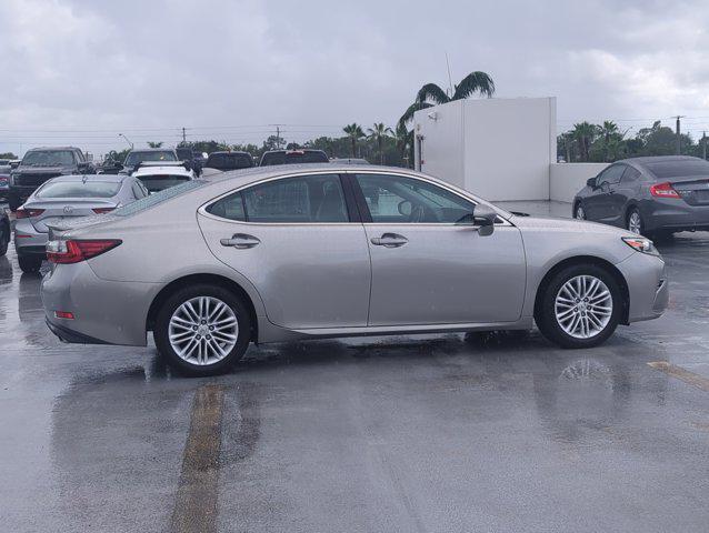 used 2016 Lexus ES 350 car, priced at $10,995