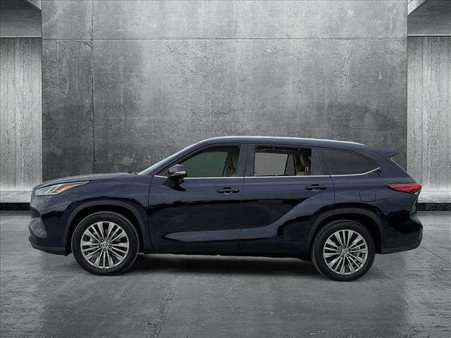 used 2021 Toyota Highlander car, priced at $41,995