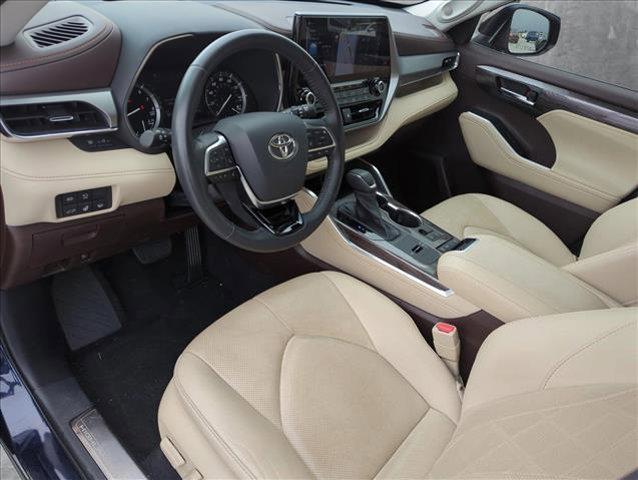 used 2021 Toyota Highlander car, priced at $41,995
