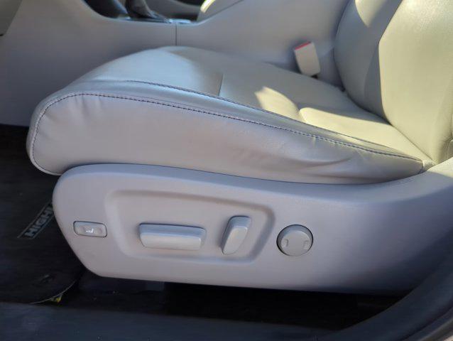 used 2018 Toyota Highlander car, priced at $24,992