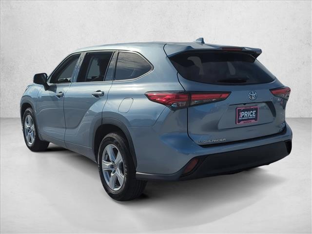 used 2020 Toyota Highlander car, priced at $24,907