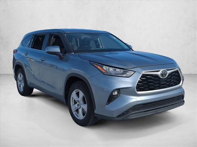 used 2020 Toyota Highlander car, priced at $24,907