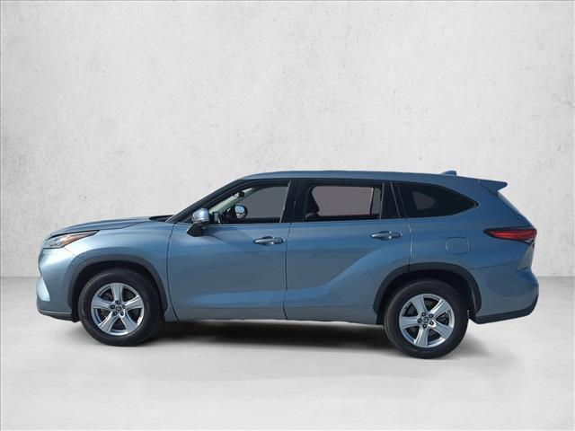 used 2020 Toyota Highlander car, priced at $24,907