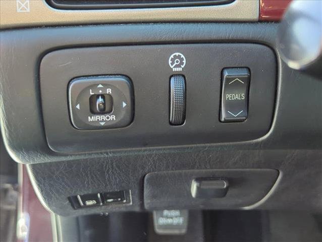 used 2005 Lexus ES 330 car, priced at $6,999