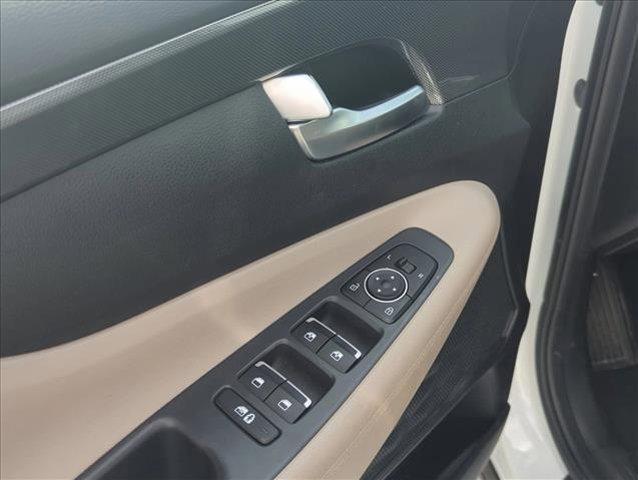 used 2023 Hyundai Santa Fe car, priced at $20,670
