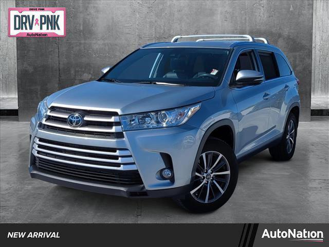 used 2019 Toyota Highlander car, priced at $29,998