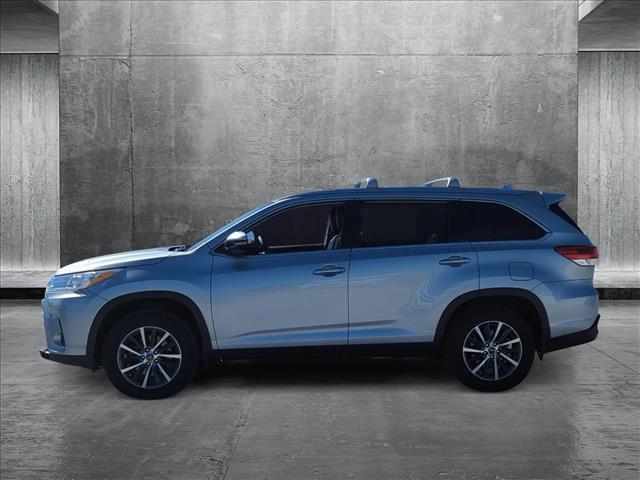 used 2019 Toyota Highlander car, priced at $29,998