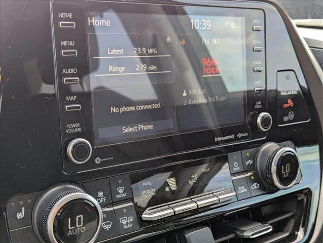 used 2020 Toyota Highlander car, priced at $25,165