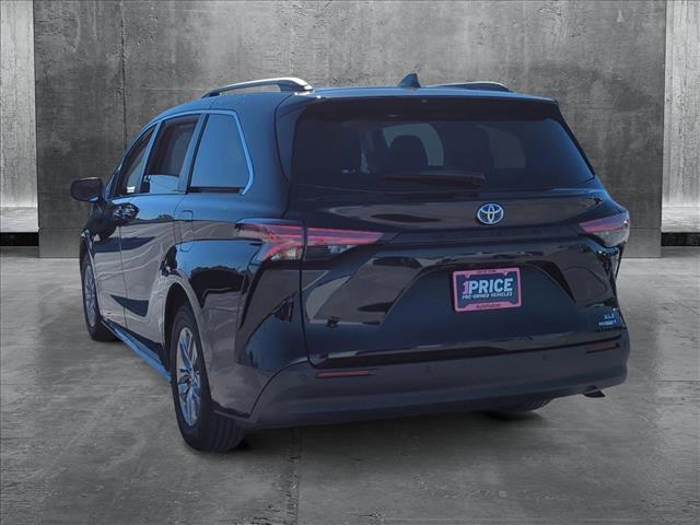 used 2022 Toyota Sienna car, priced at $22,492