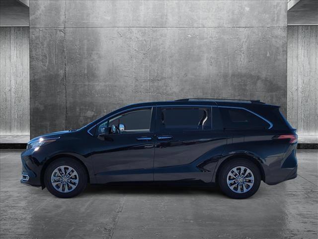 used 2022 Toyota Sienna car, priced at $22,492