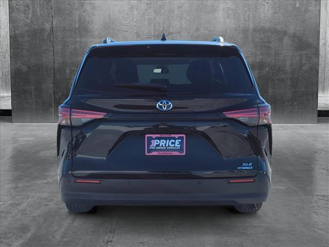 used 2022 Toyota Sienna car, priced at $22,492