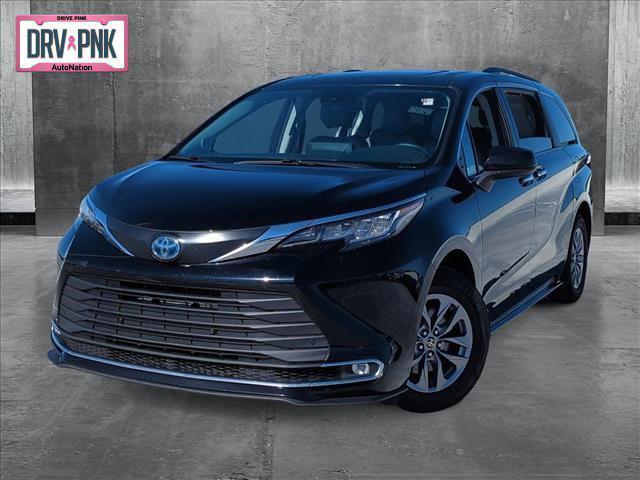 used 2022 Toyota Sienna car, priced at $22,492