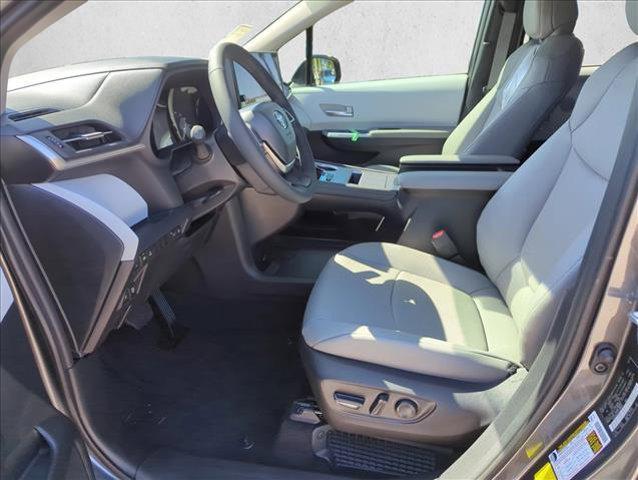 new 2025 Toyota Sienna car, priced at $48,047