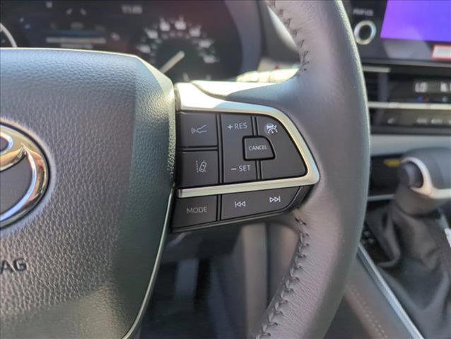 new 2025 Toyota Sienna car, priced at $48,047