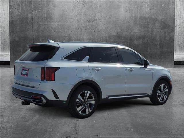 used 2022 Kia Sorento Plug-In Hybrid car, priced at $33,061