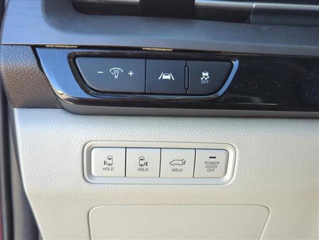 used 2022 Kia Carnival car, priced at $33,396