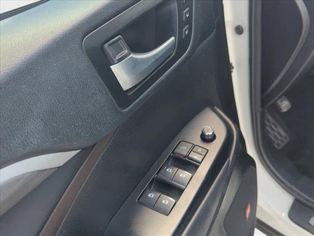 used 2018 Toyota Highlander car, priced at $24,498