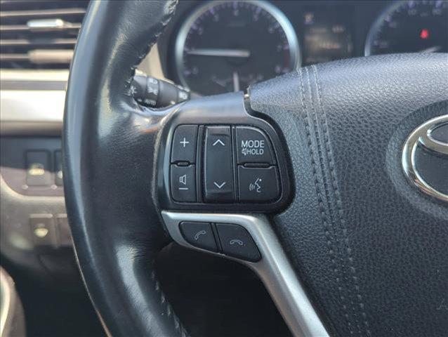 used 2018 Toyota Highlander car, priced at $24,498