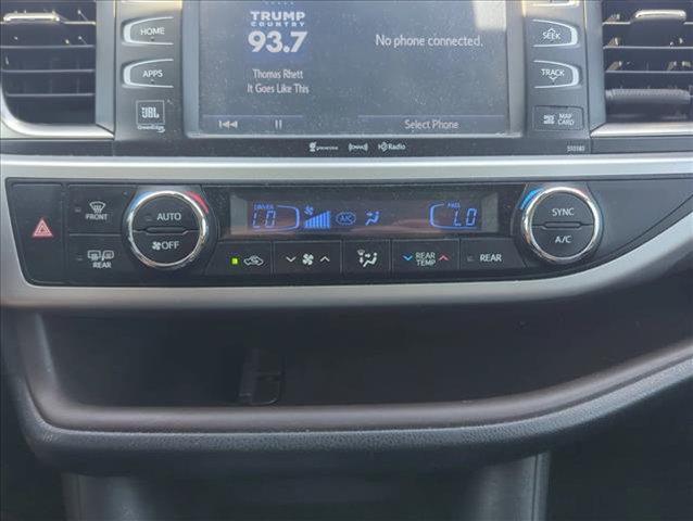 used 2018 Toyota Highlander car, priced at $24,498