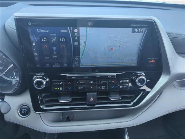 used 2021 Toyota Highlander car, priced at $32,898