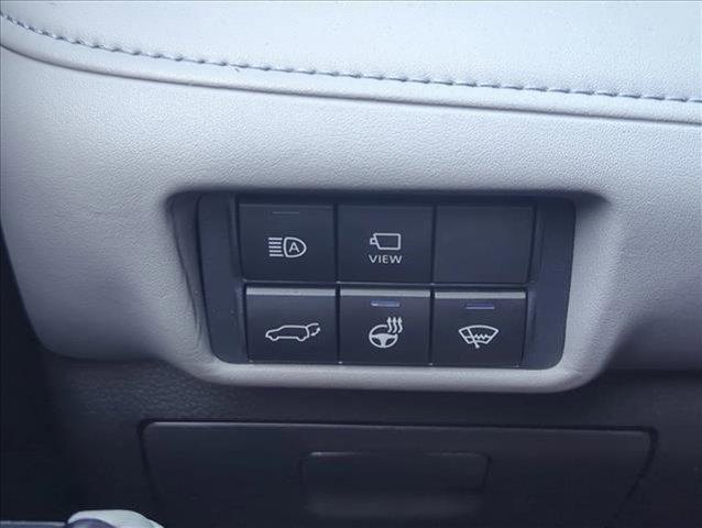 used 2021 Toyota Highlander car, priced at $32,898