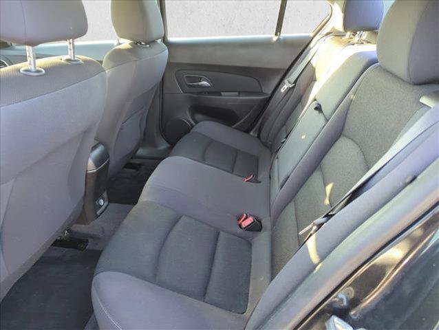 used 2015 Chevrolet Cruze car, priced at $7,989