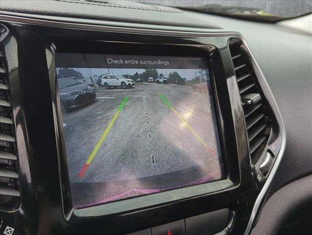 used 2019 Jeep Cherokee car, priced at $14,498
