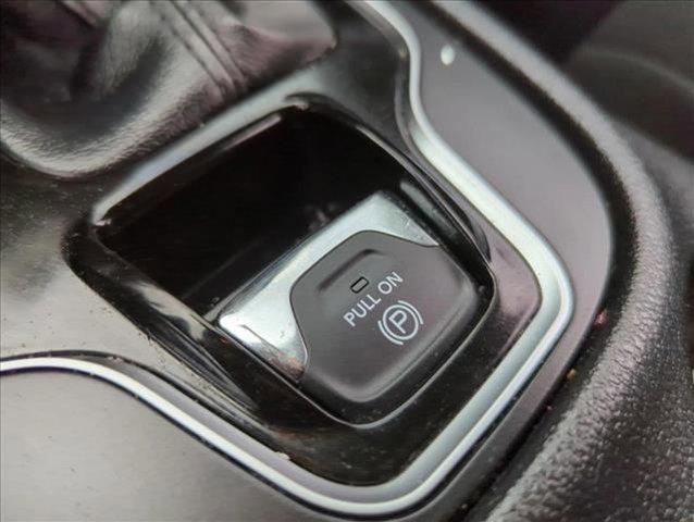 used 2019 Jeep Cherokee car, priced at $13,778