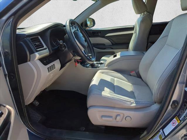 used 2018 Toyota Highlander car, priced at $20,498