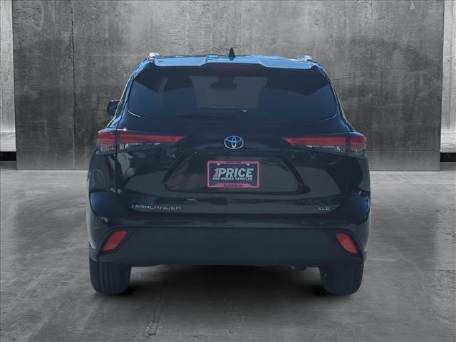 used 2023 Toyota Highlander car, priced at $38,249