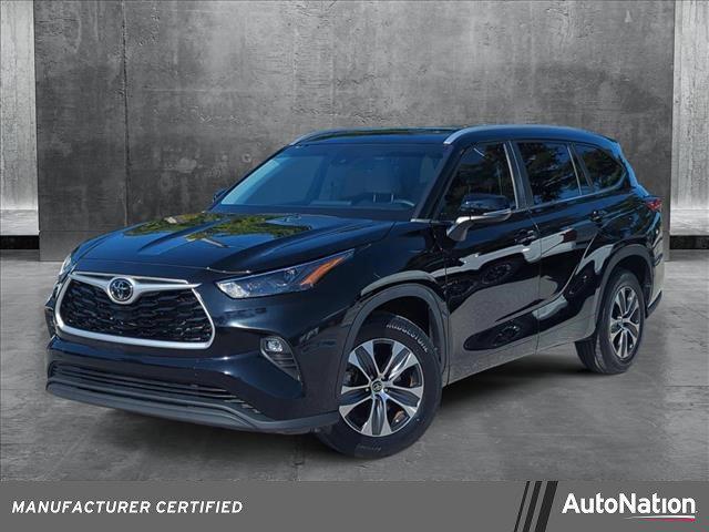 used 2023 Toyota Highlander car, priced at $38,249