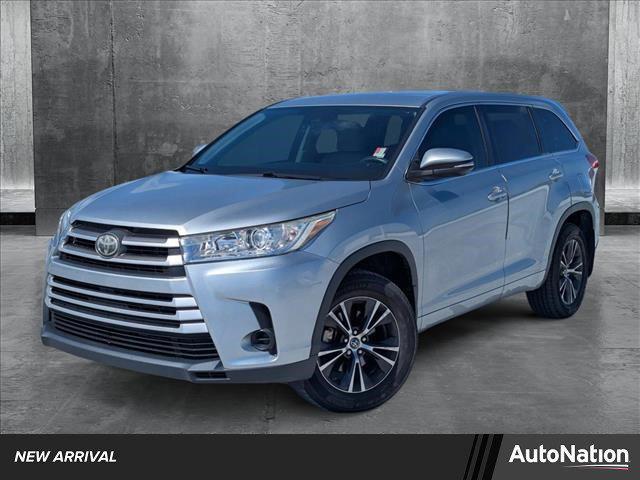 used 2017 Toyota Highlander car, priced at $22,595