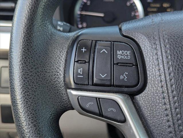 used 2017 Toyota Highlander car, priced at $22,595