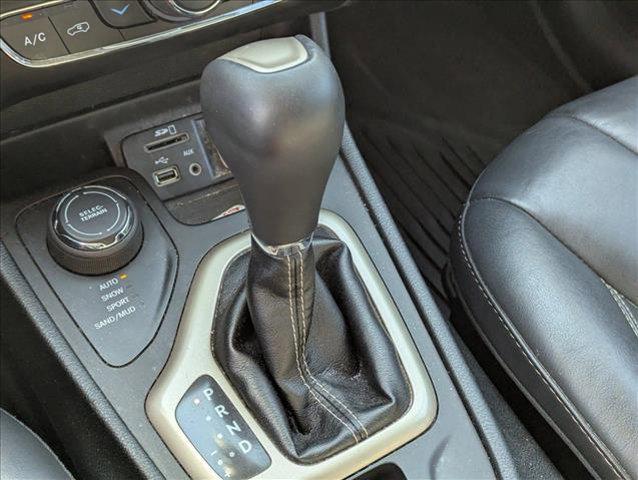 used 2016 Jeep Cherokee car, priced at $10,999