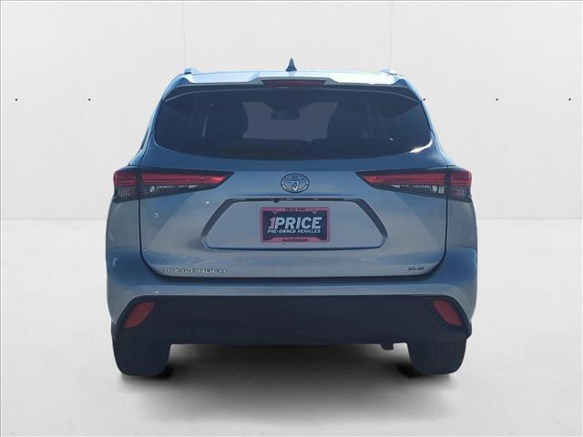 used 2020 Toyota Highlander car, priced at $23,998