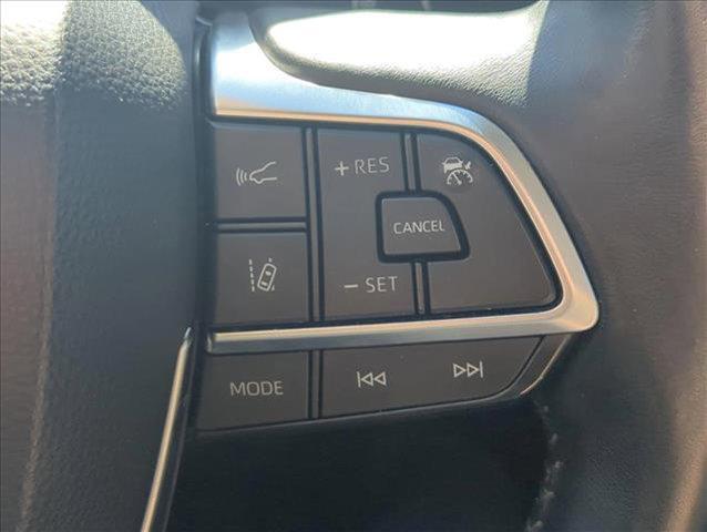 used 2020 Toyota Highlander car, priced at $23,998